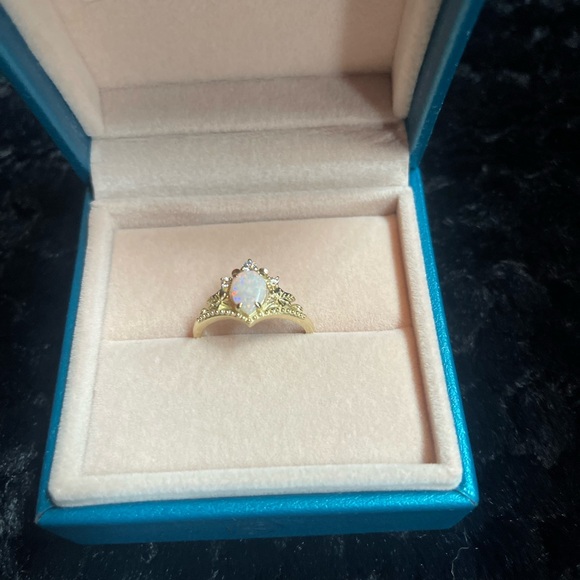 Saphirine Opal Palm Leaf Side Stones Pear Ring size 9 NWT - Picture 8 of 10